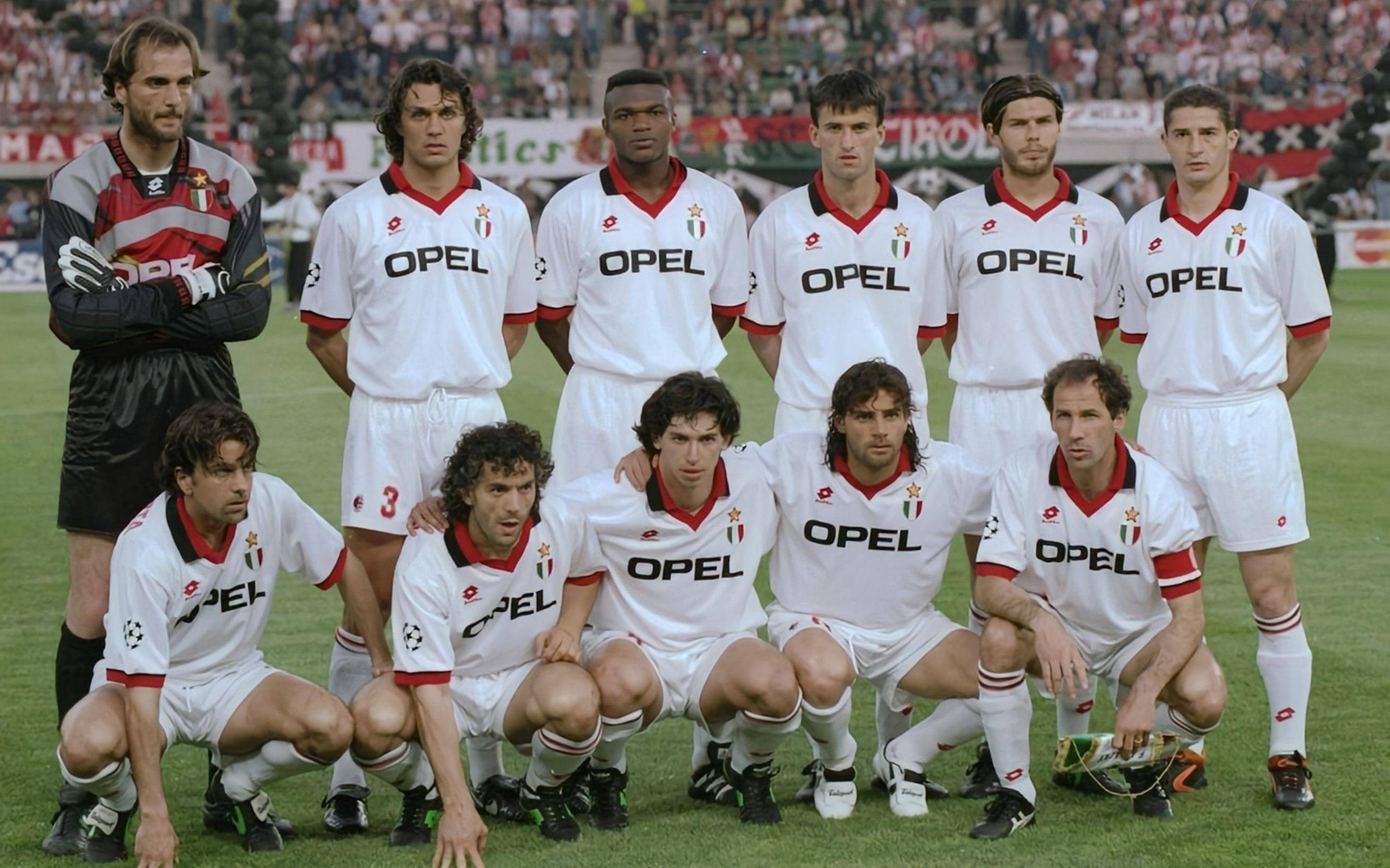 包含AC米兰后防线稳如泰山，连续5场零封对手取得胜利的词条