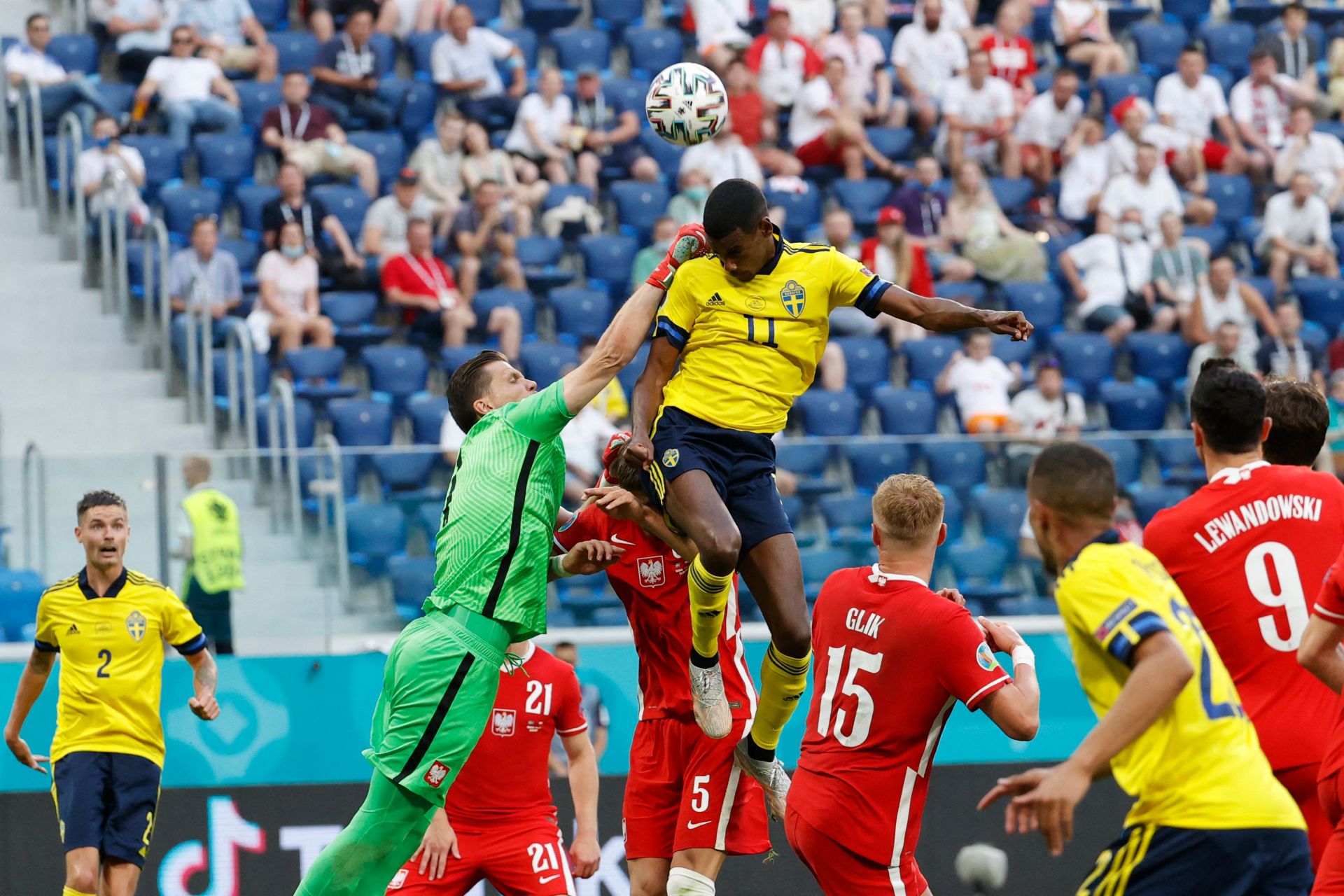 关于瑞典乒乓球队绝杀法国乒乓球队,波尔制霸全场的信息 关于瑞典乒乓球队绝杀法国乒乓球队,波尔制霸全场的信息