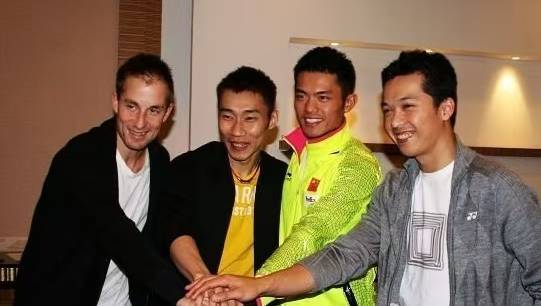 中国羽毛球队完胜印度羽毛球队,陶菲克完成帽子戏法的简单介绍 中国羽毛球队完胜印度羽毛球队,陶菲克完成帽子戏法的简单介绍