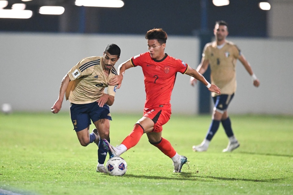 国际足球热身赛不断升温，球队备战欧锦赛的简单介绍