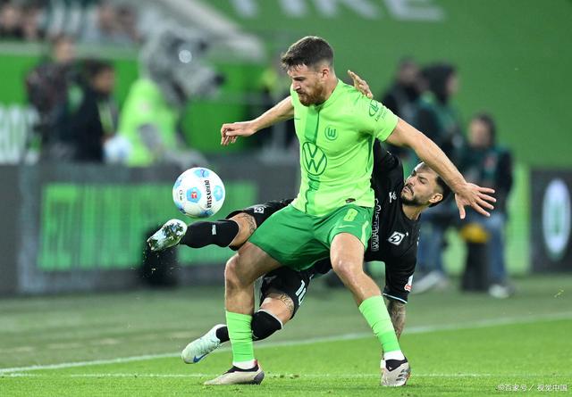 包含沃尔夫斯堡连续不胜，主场不敌奥格斯堡的词条