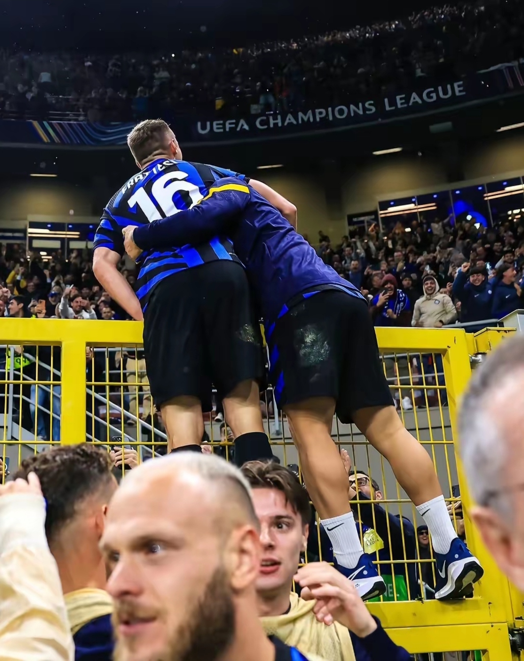 阿塞拜疆队欧预赛比拼中表现出色，惜败的简单介绍