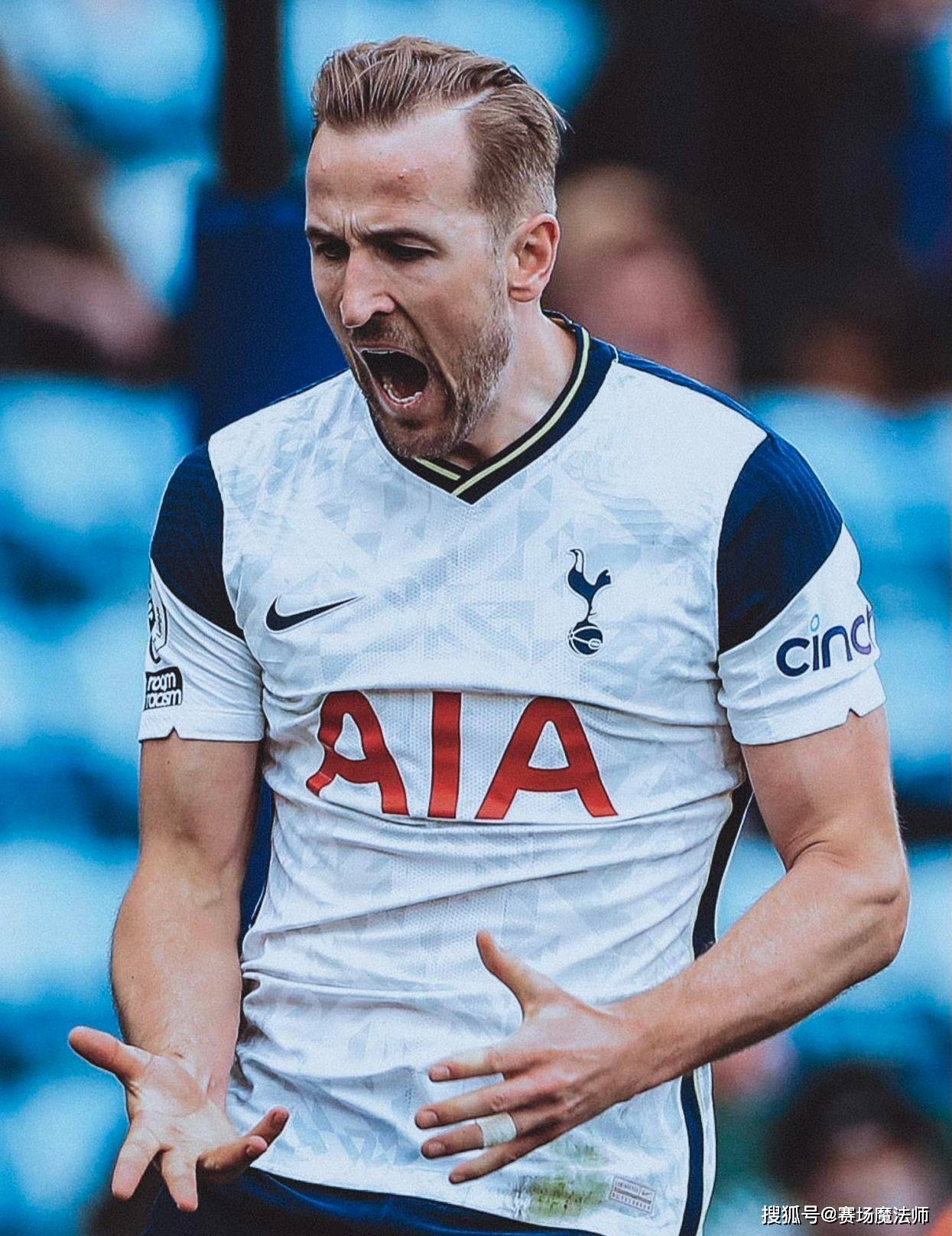 斯洛伐克年轻后卫崭露头角，助球队险胜晋级的简单介绍