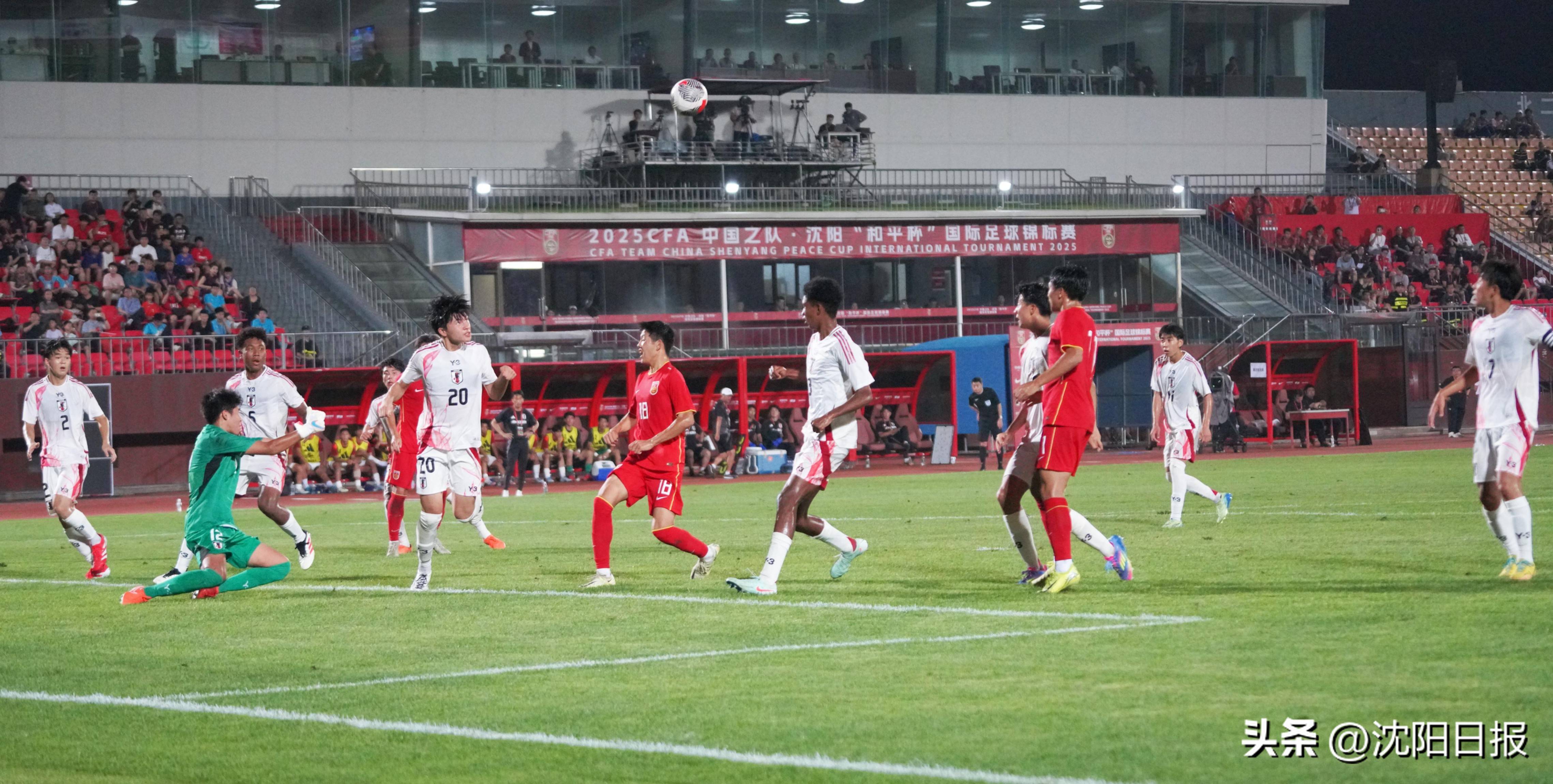 开云体育app-包含国内足球舞台未来可期，赛场上精彩不断的词条