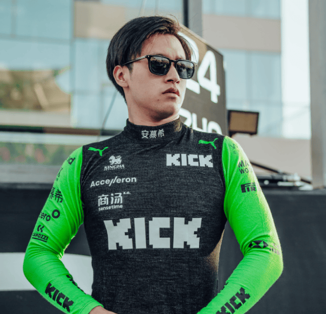 红牛二队横扫梅赛德斯，周冠宇扛起全队