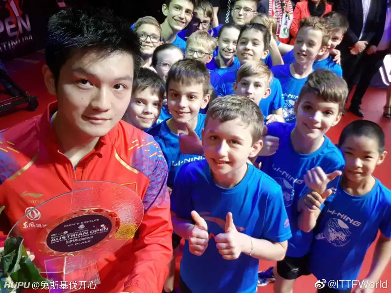 包含波兰队力克奥地利队,梁靖崑扛起全队的词条 包含波兰队力克奥地利队,梁靖崑扛起全队的词条