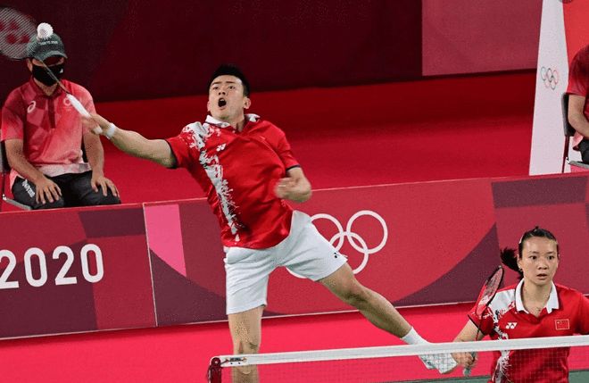 关于中国队力克日本队，黄鸭组合扛起全队的信息