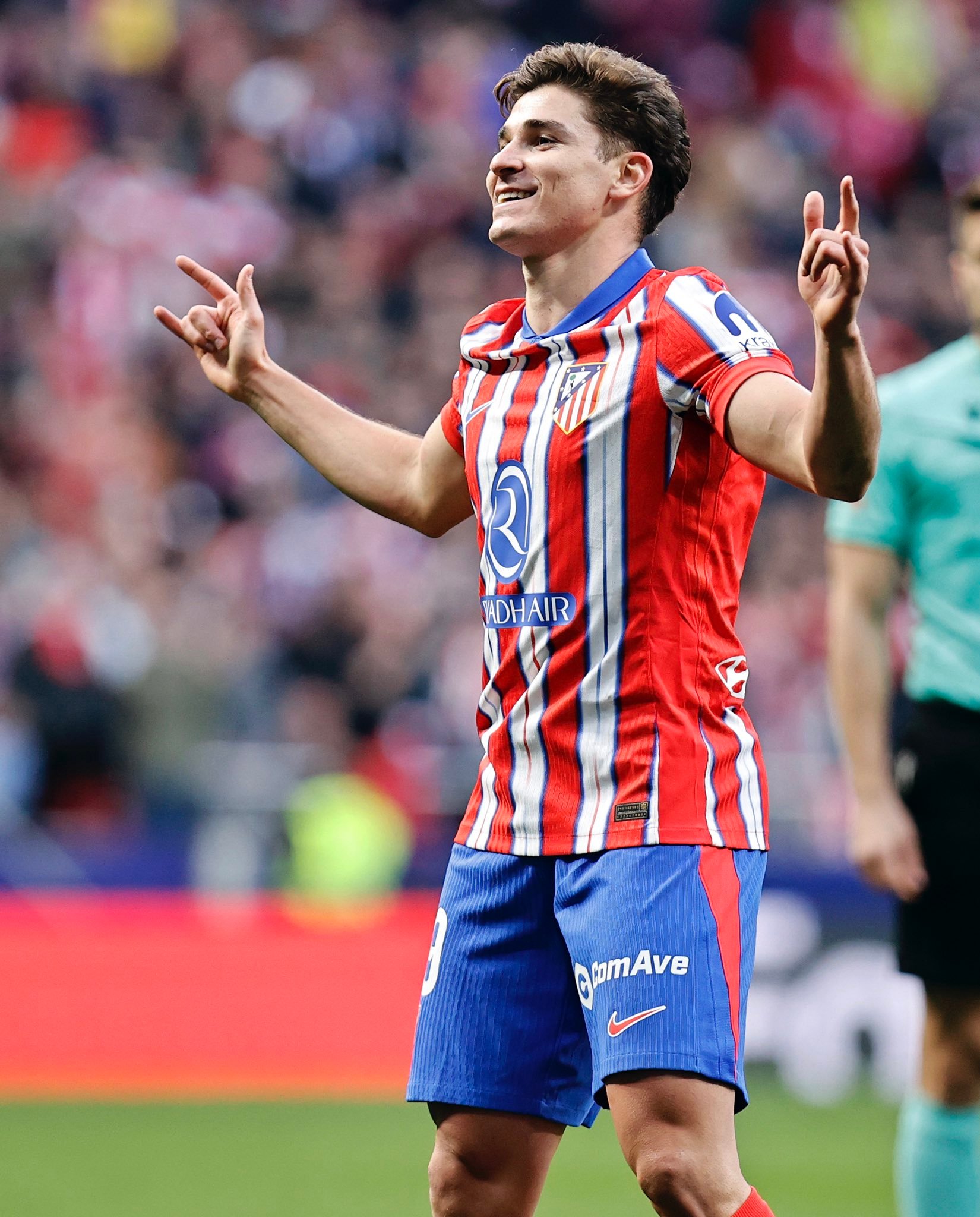 开云体育官方网站-日本横扫AC米兰，阿尔瓦雷斯惊艳四座的简单介绍