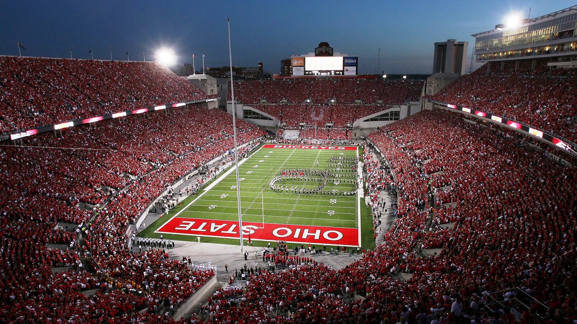 开云体育入口-班凯罗彻底打爆防线，老鹰绝杀凯尔特人，一场改写东部格局的经典之战